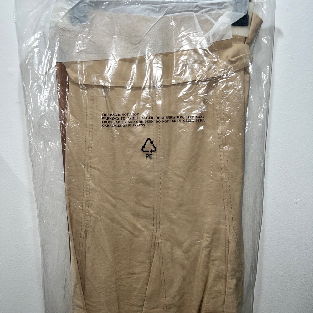 π Intermix Luana Belted Midi Skirt - Picture 13 of 15